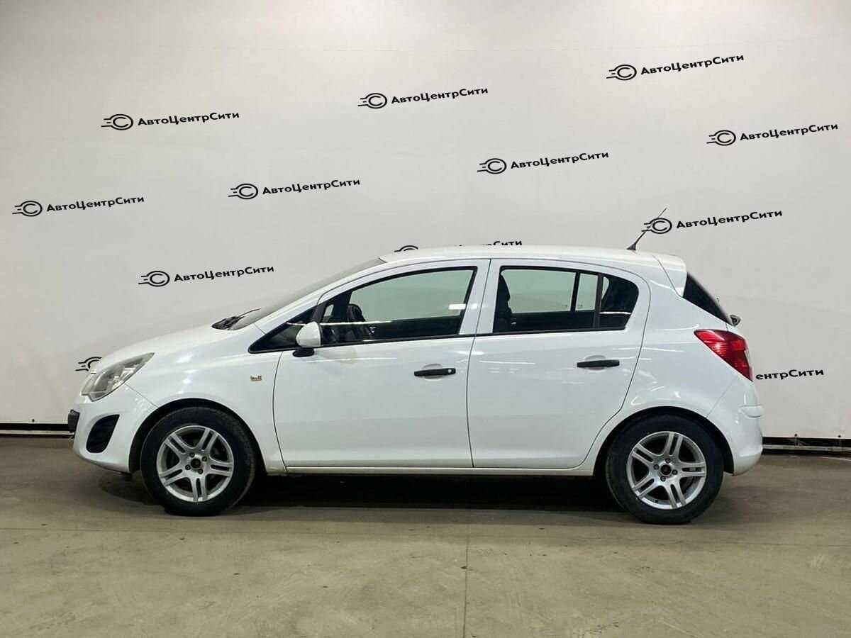 Opel Corsa с пробегом — 2012 год. Фото: #7