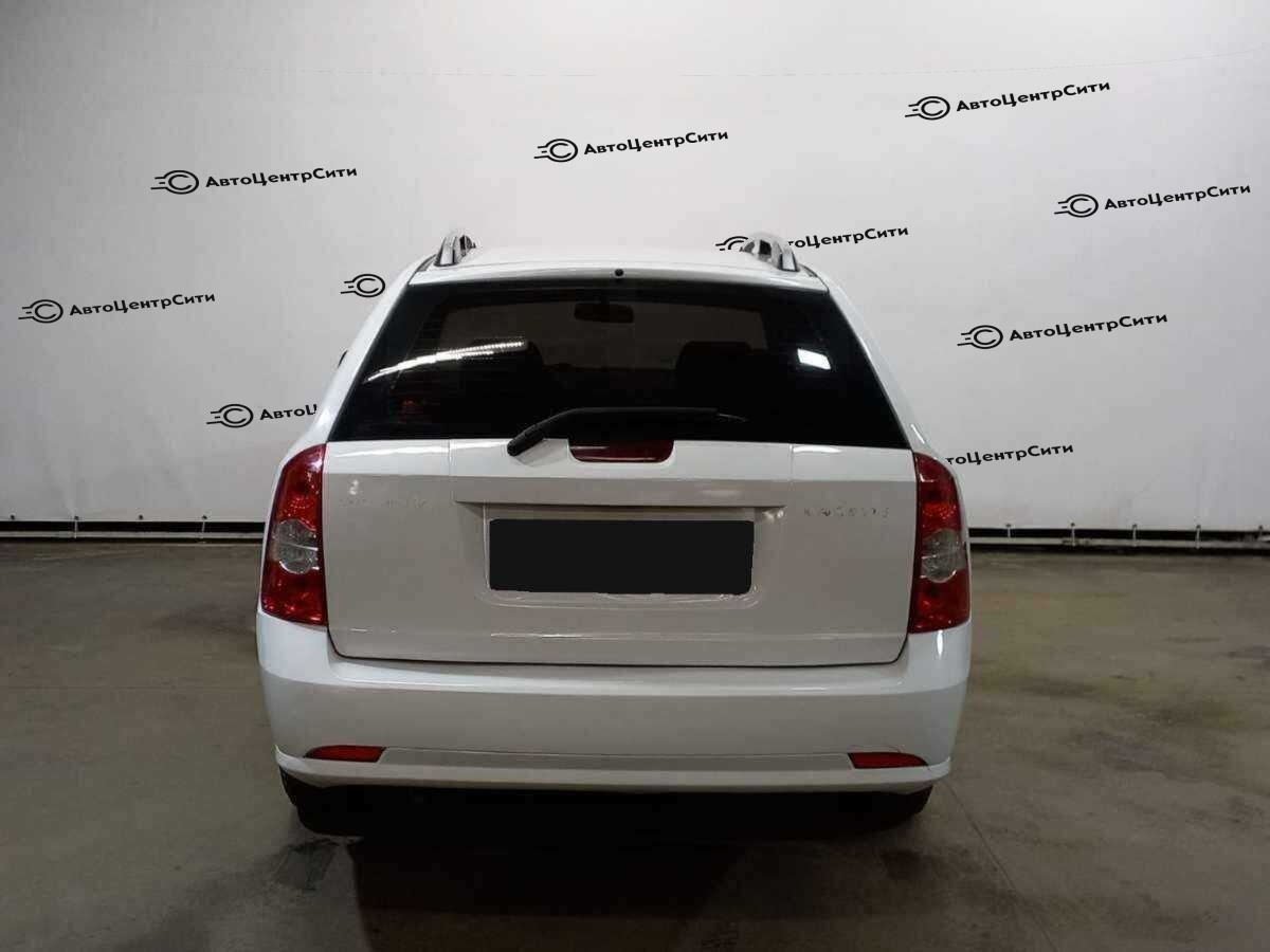 Chevrolet Lacetti с пробегом — 2012 год. Фото: #5