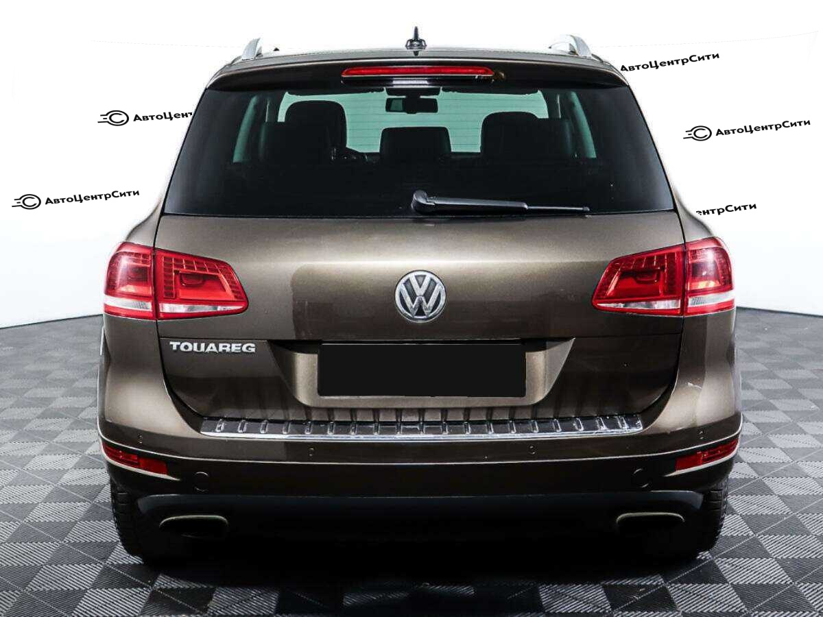 Volkswagen Touareg с пробегом — 2013 год. Фото: #5