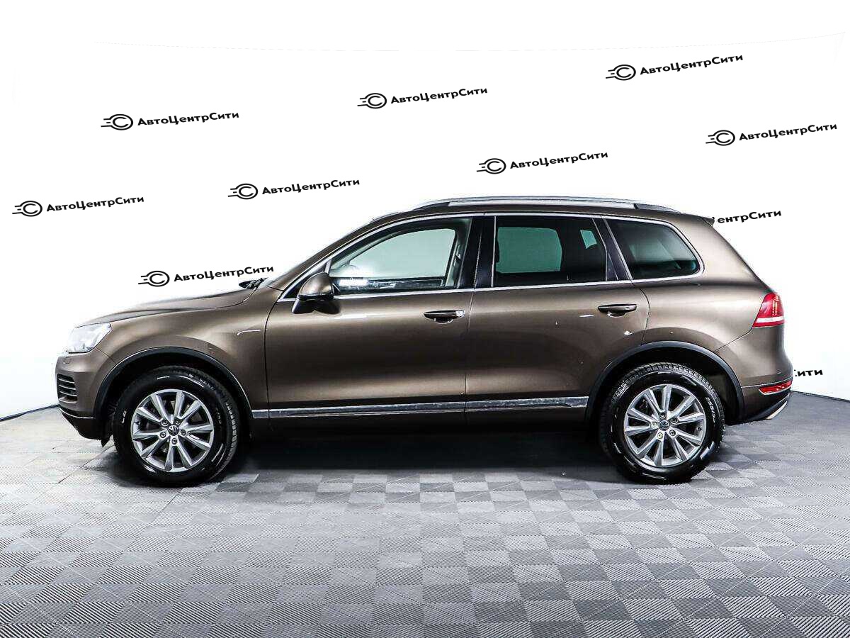 Volkswagen Touareg с пробегом — 2013 год. Фото: #7