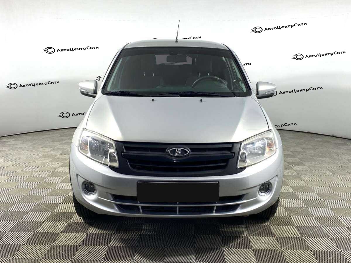 Lada (ВАЗ) Granta с пробегом — 2014 год. Фото: #1