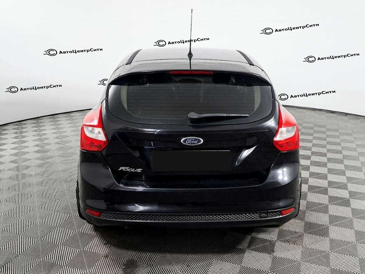 Ford Focus с пробегом — 2012 год. Фото: #4