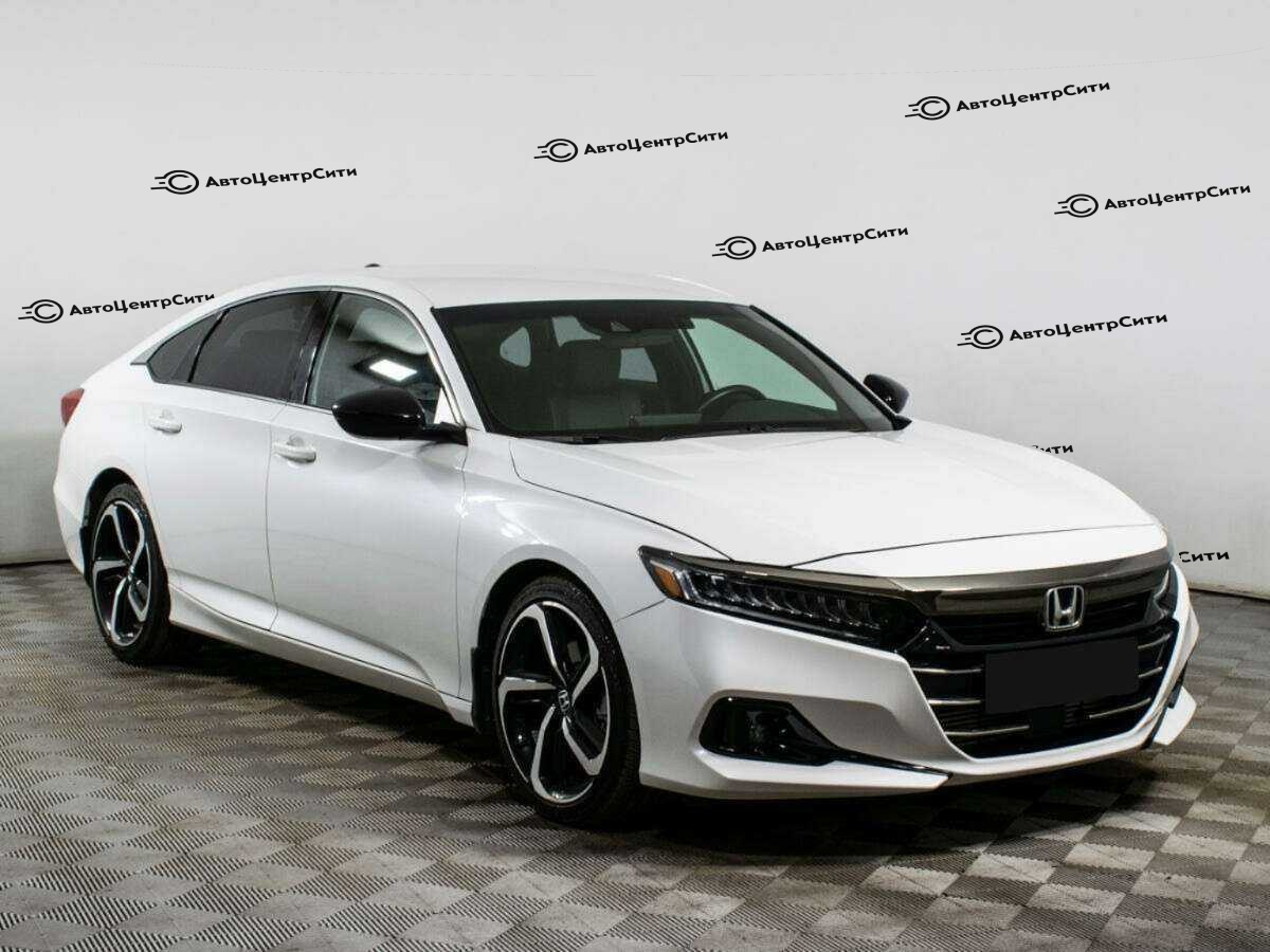 Honda Accord с пробегом — 2022 год. Фото: #2
