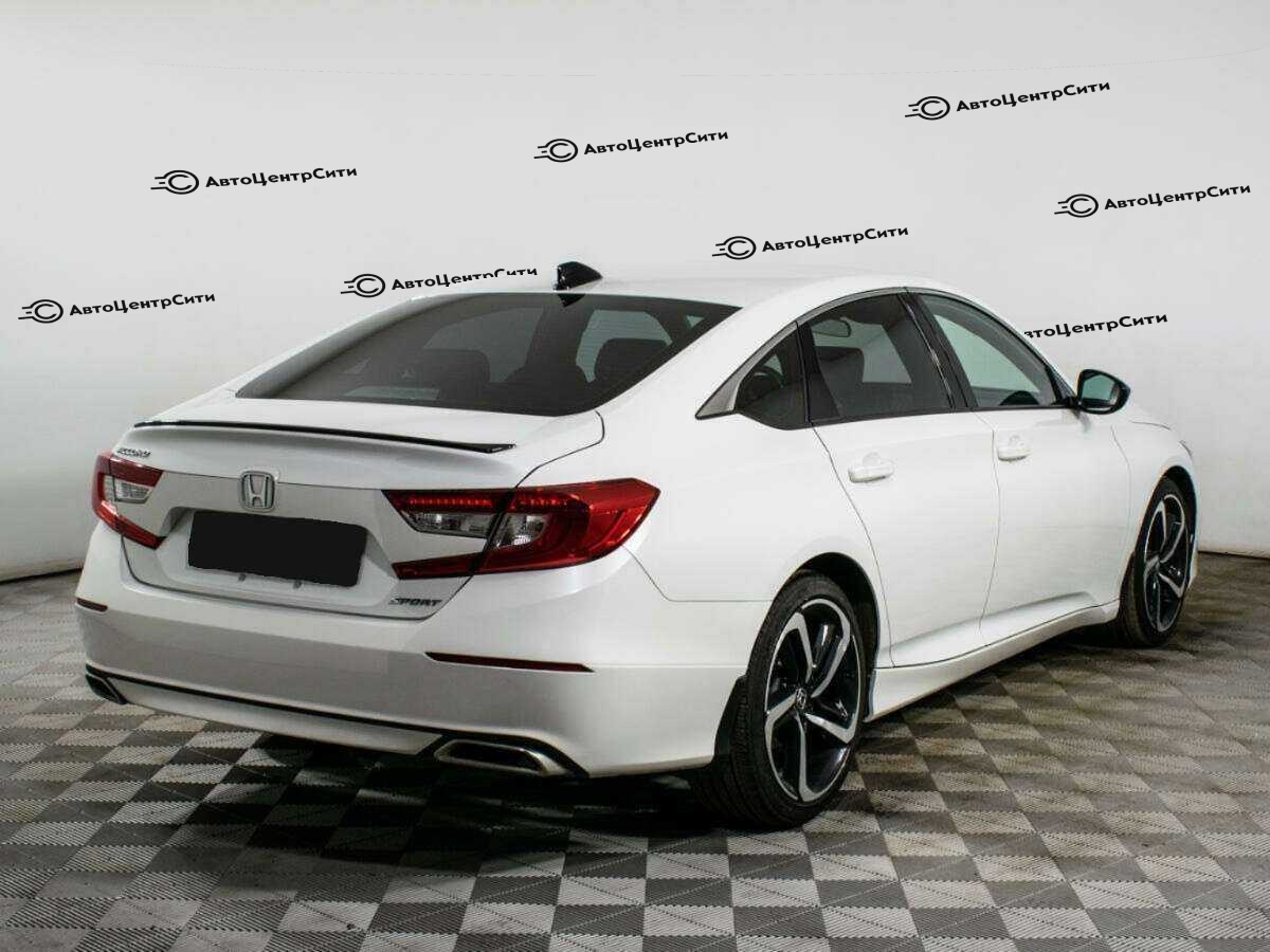 Honda Accord с пробегом — 2022 год. Фото: #3