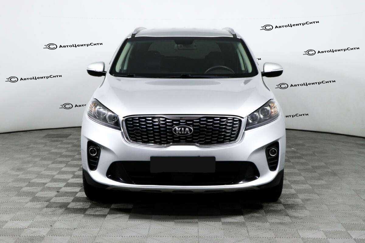Kia Sorento с пробегом — 2018 год. Фото: #1