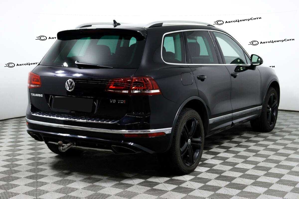 Volkswagen Touareg с пробегом — 2017 год. Фото: #4