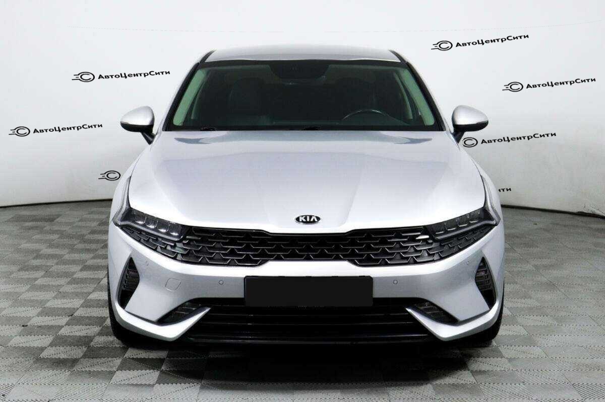 Kia K5 с пробегом — 2020 год. Фото: #1