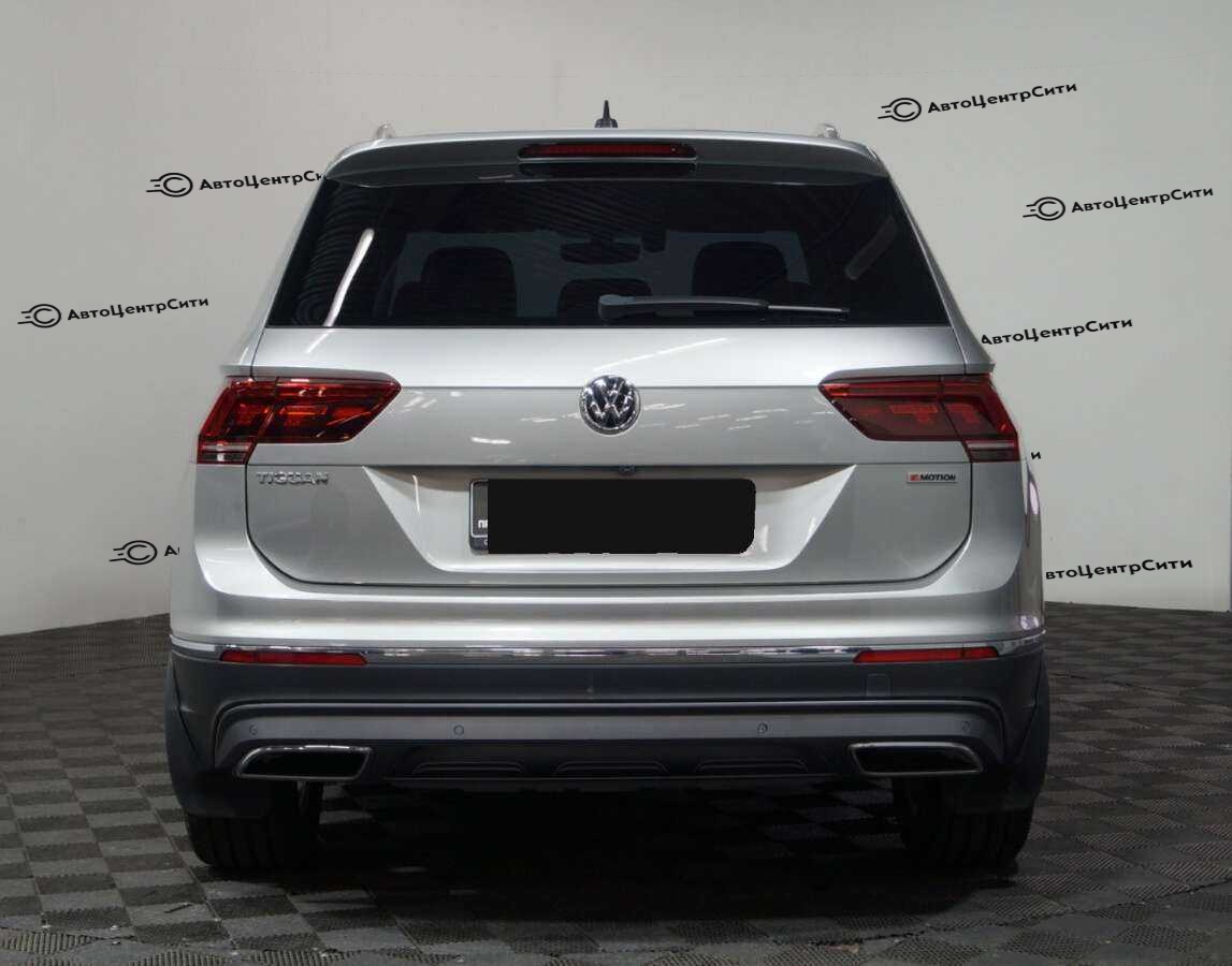 Volkswagen Tiguan с пробегом — 2018 год. Фото: #3