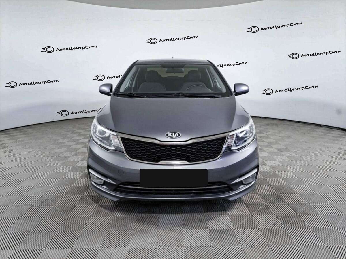 Kia Rio с пробегом — 2017 год. Фото: #1