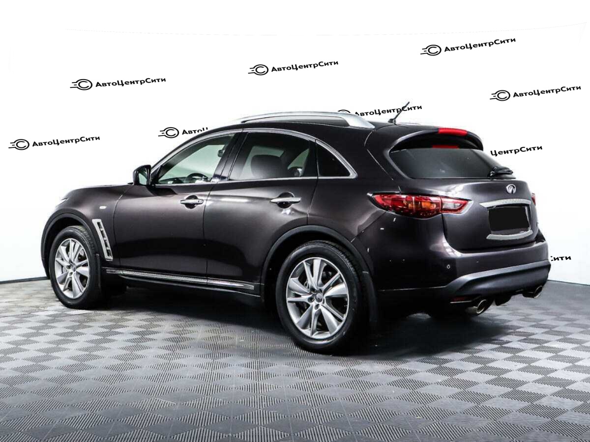 Infiniti FX с пробегом — 2012 год. Фото: #6