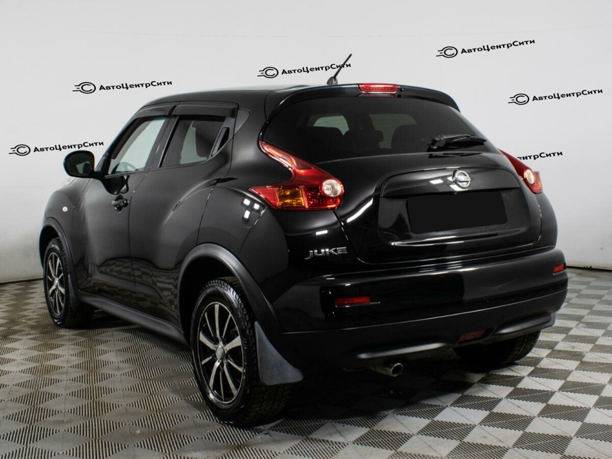 Nissan Juke с пробегом — 2012 год. Фото: #6