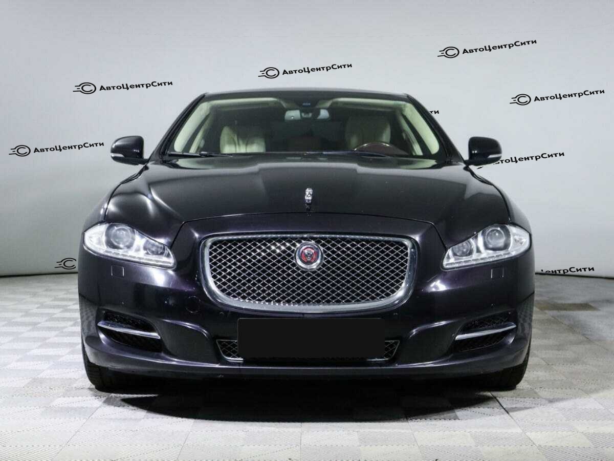 Jaguar XJ с пробегом — 2014 год. Фото: #1