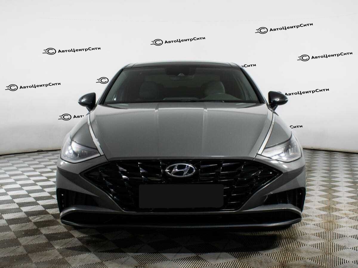 Hyundai Sonata с пробегом — 2021 год. Фото: #1
