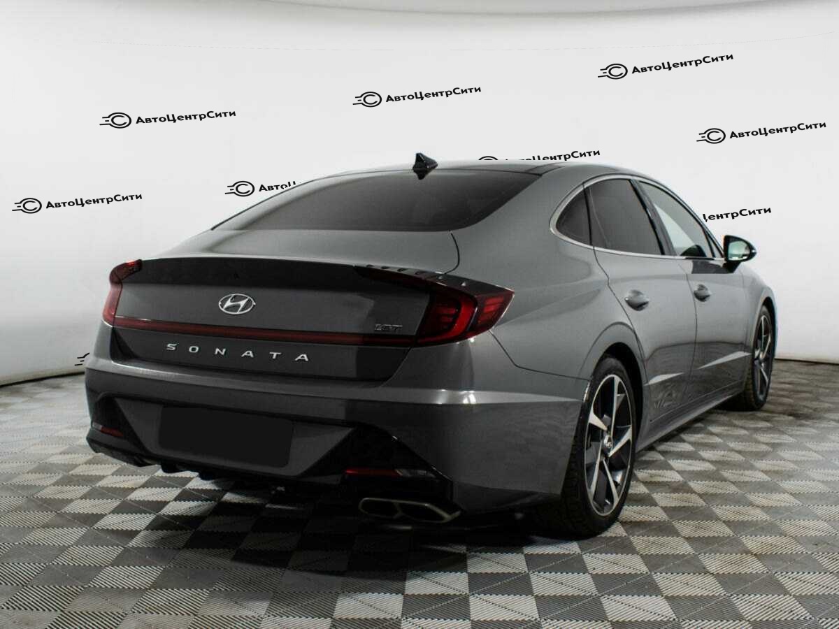 Hyundai Sonata с пробегом — 2021 год. Фото: #3