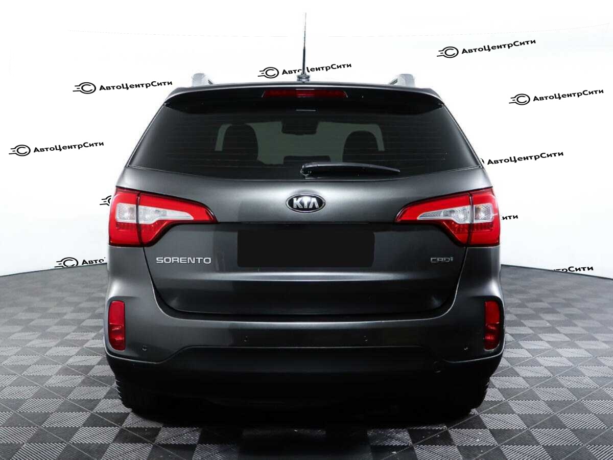 Kia Sorento с пробегом — 2019 год. Фото: #5