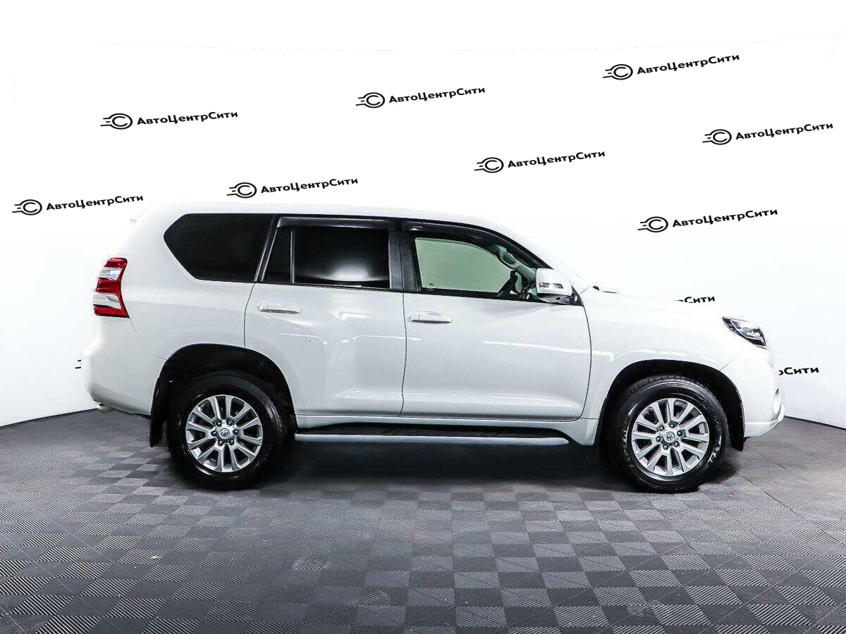 Toyota Land Cruiser Prado с пробегом — 2013 год. Фото: #3