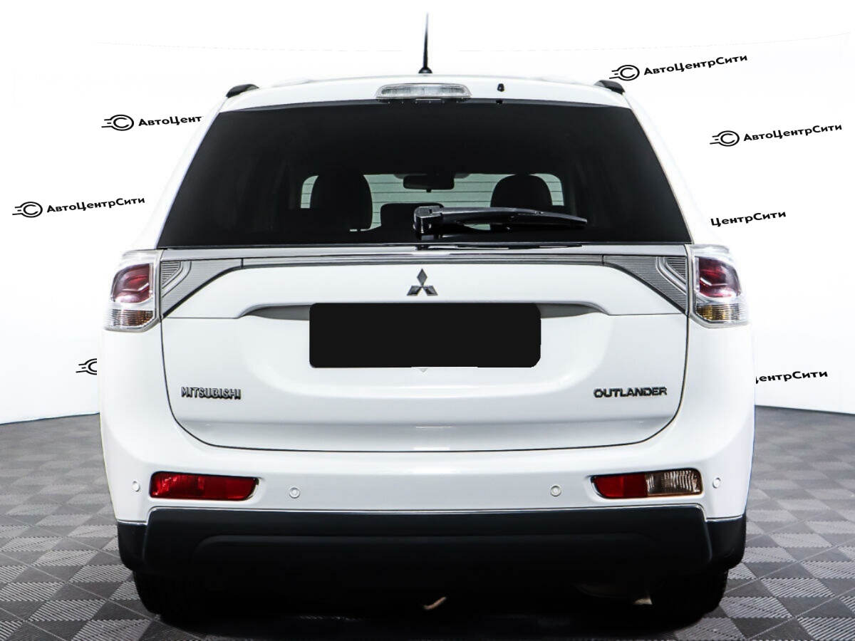 Mitsubishi Outlander с пробегом — 2013 год. Фото: #5