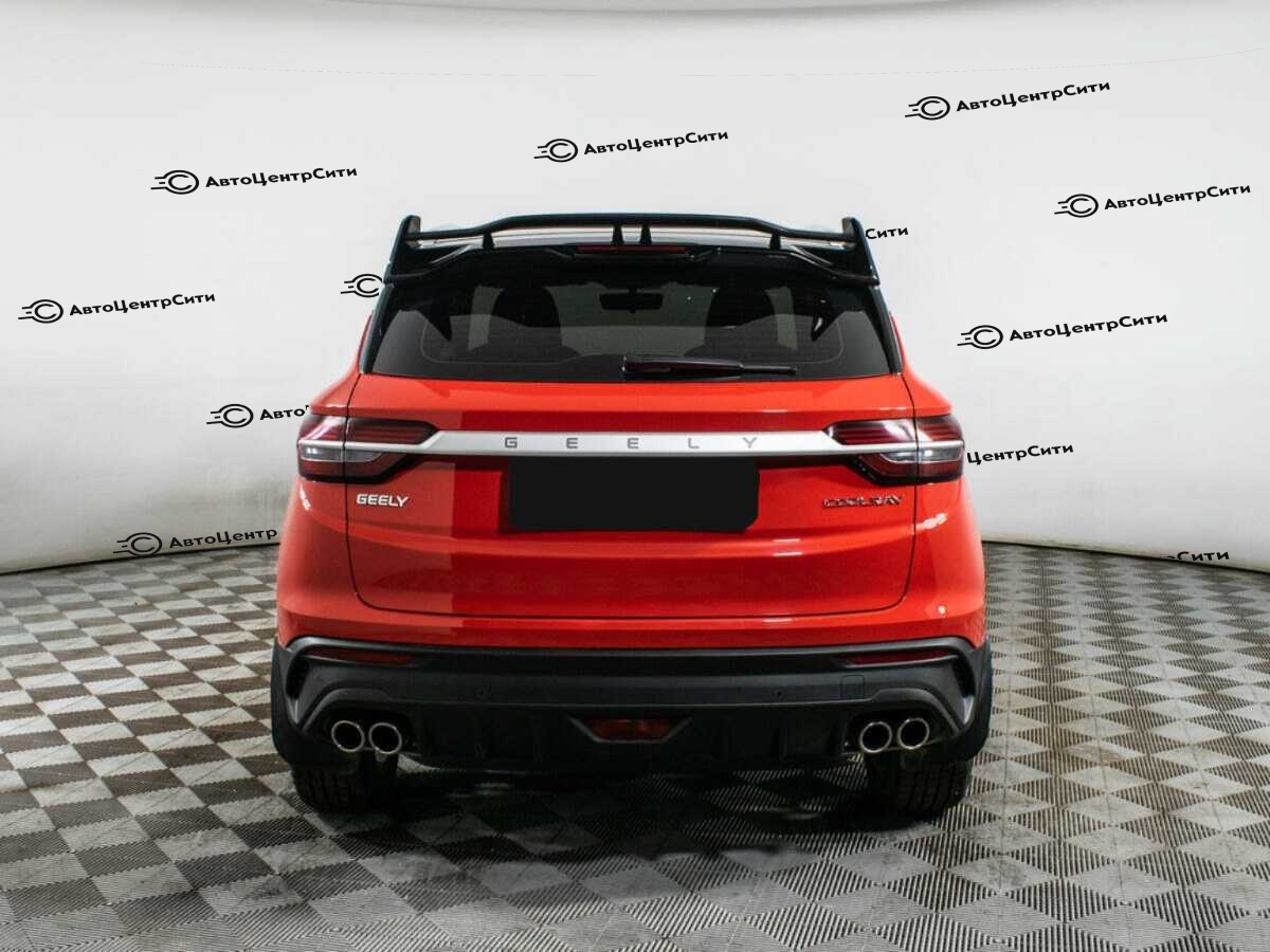 Geely Coolray с пробегом — 2023 год. Фото: #4