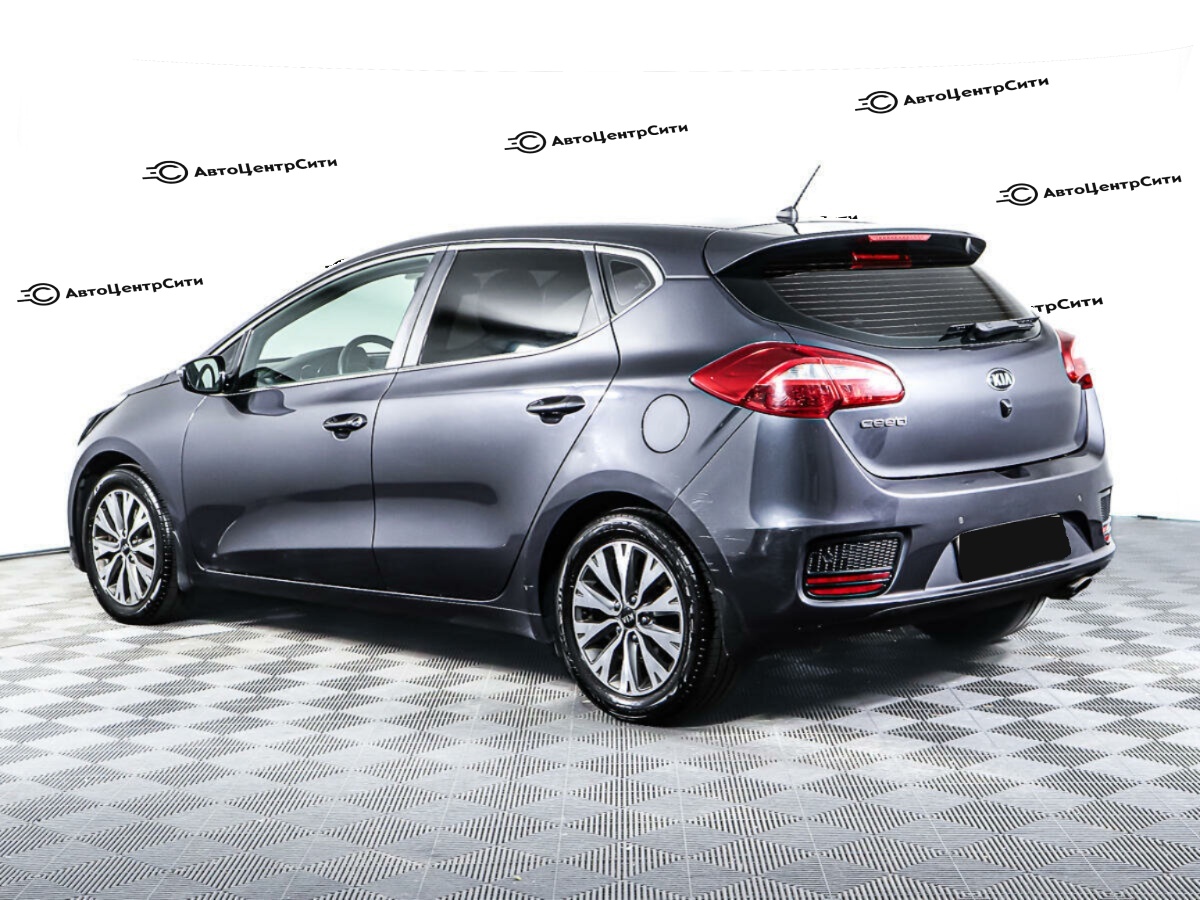 Kia Ceed с пробегом — 2015 год. Фото: #6