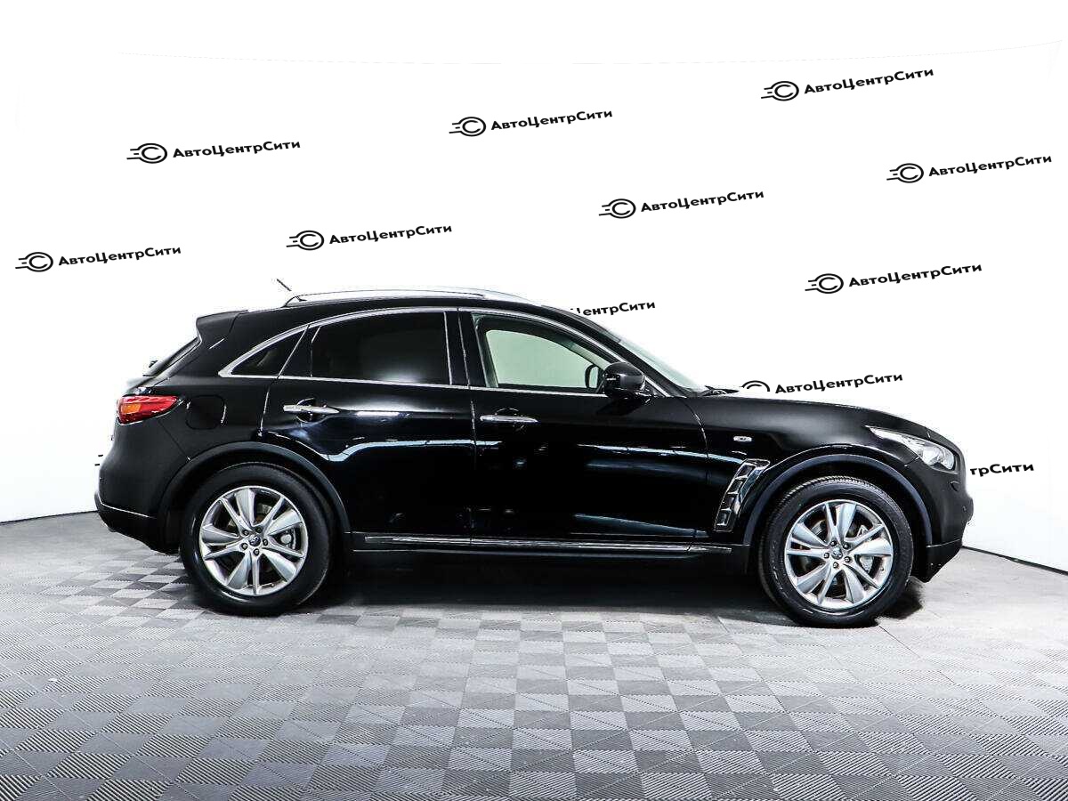 Infiniti FX с пробегом — 2013 год. Фото: #3