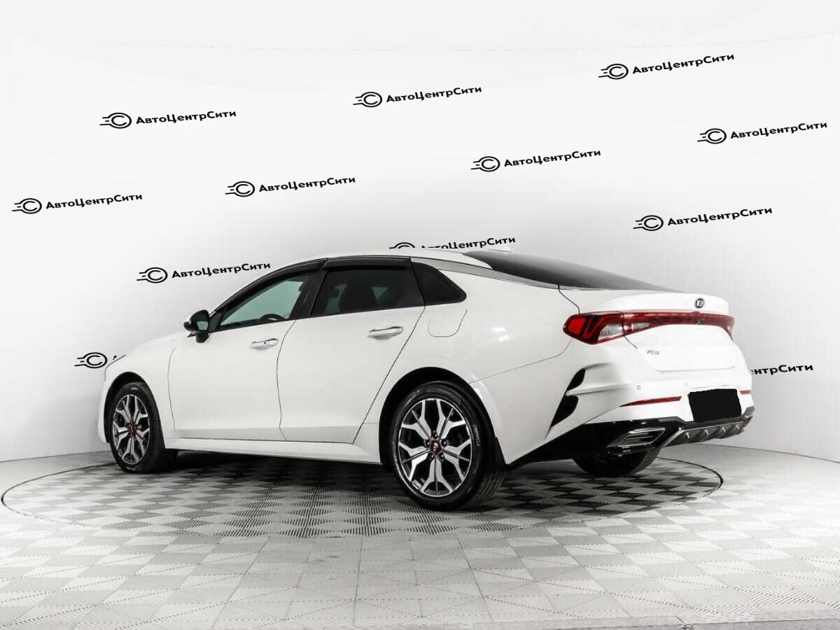 Kia K5 с пробегом — 2021 год. Фото: #6