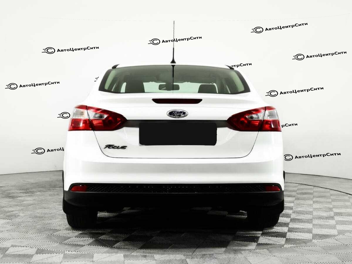 Ford Focus с пробегом — 2012 год. Фото: #4