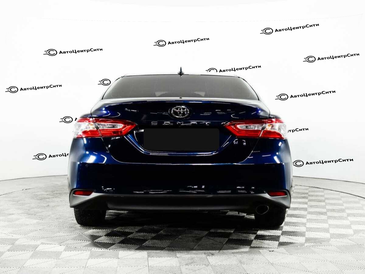 Toyota Camry с пробегом — 2019 год. Фото: #7