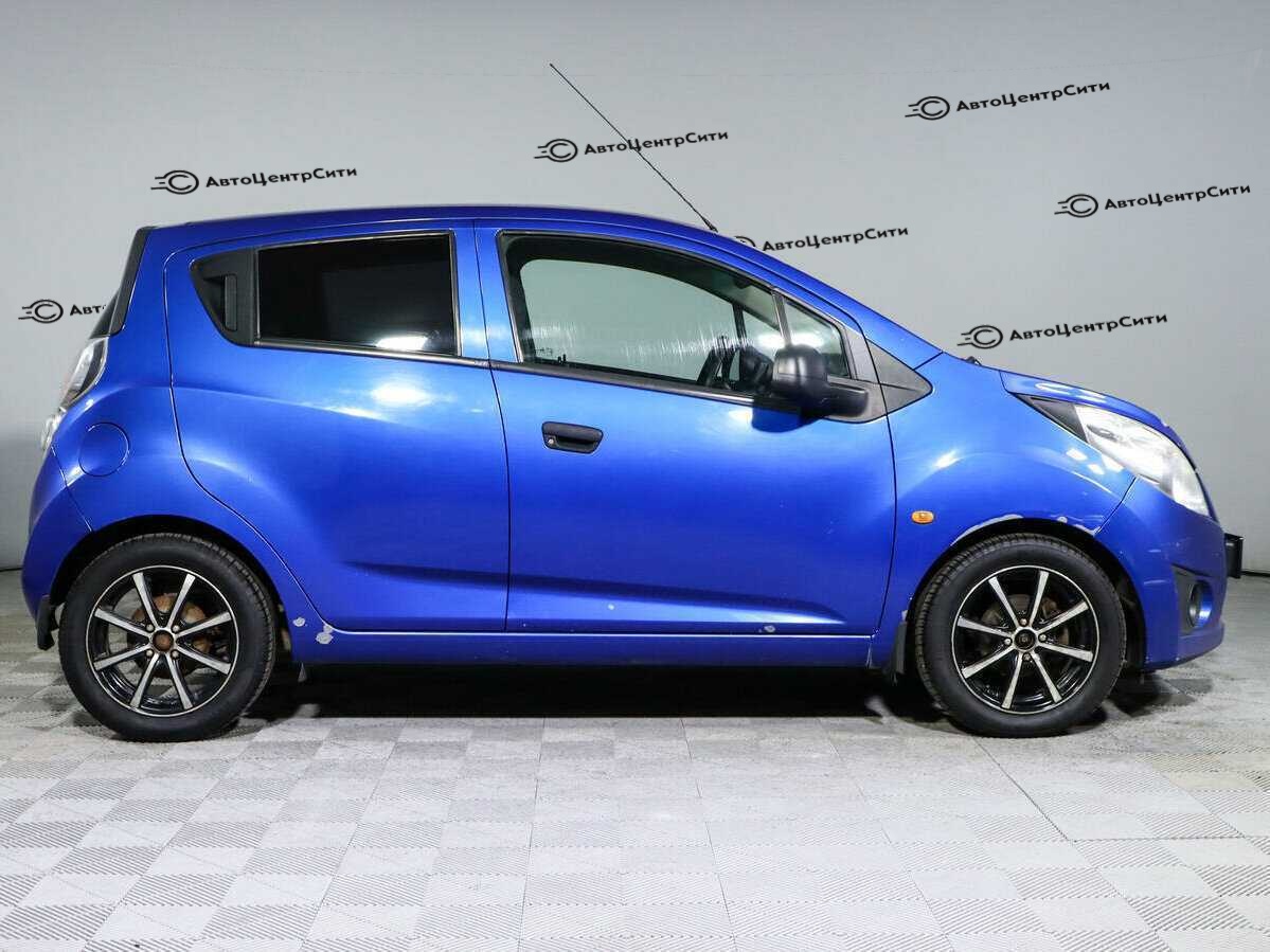 Chevrolet Spark с пробегом — 2012 год. Фото: #3
