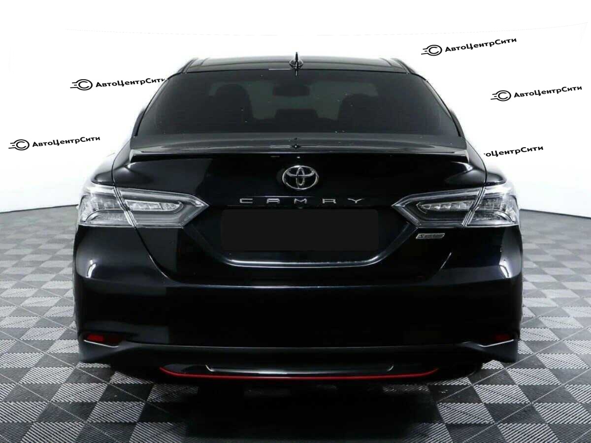 Toyota Camry с пробегом — 2020 год. Фото: #5