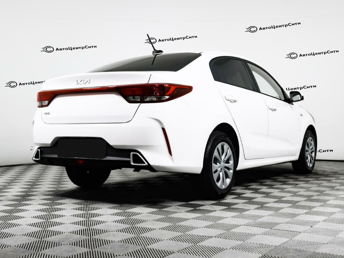 Kia Rio с пробегом — 2022 год. Фото: #3