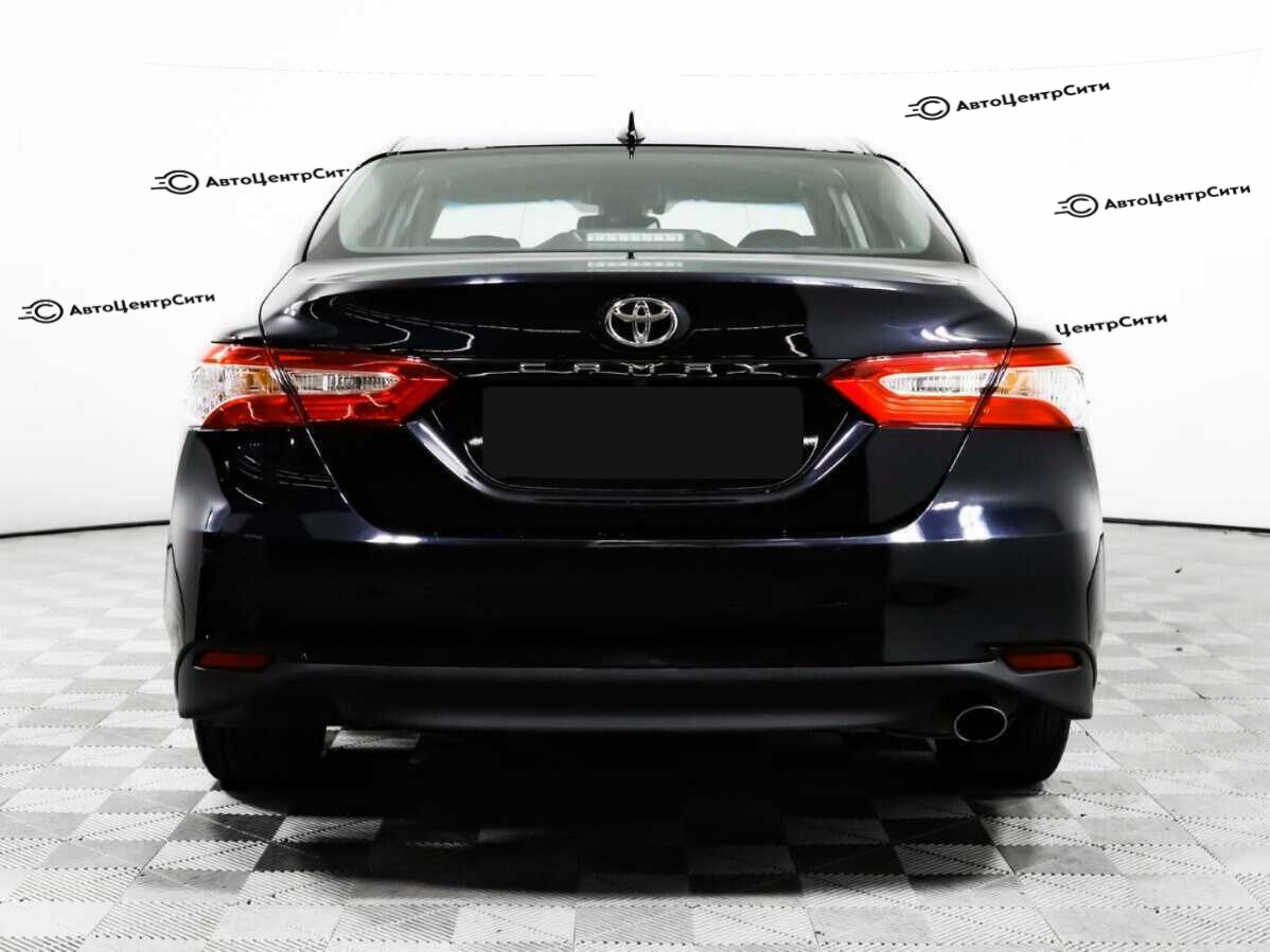 Toyota Camry с пробегом — 2020 год. Фото: #4