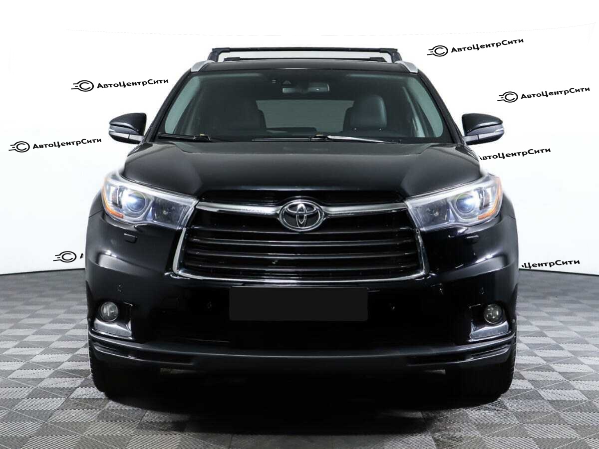 Toyota Highlander с пробегом — 2014 год. Фото: #1