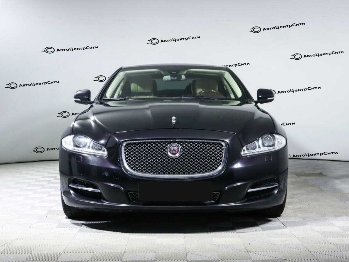 Jaguar XJ с пробегом — 2014 год. Фото: #1