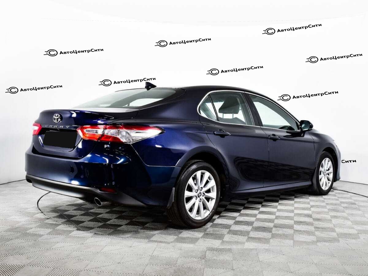 Toyota Camry с пробегом — 2019 год. Фото: #4