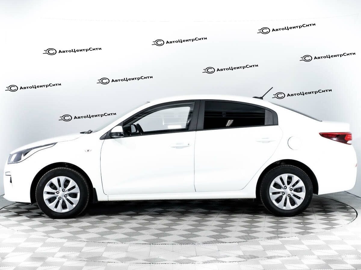 Kia Rio с пробегом — 2020 год. Фото: #7