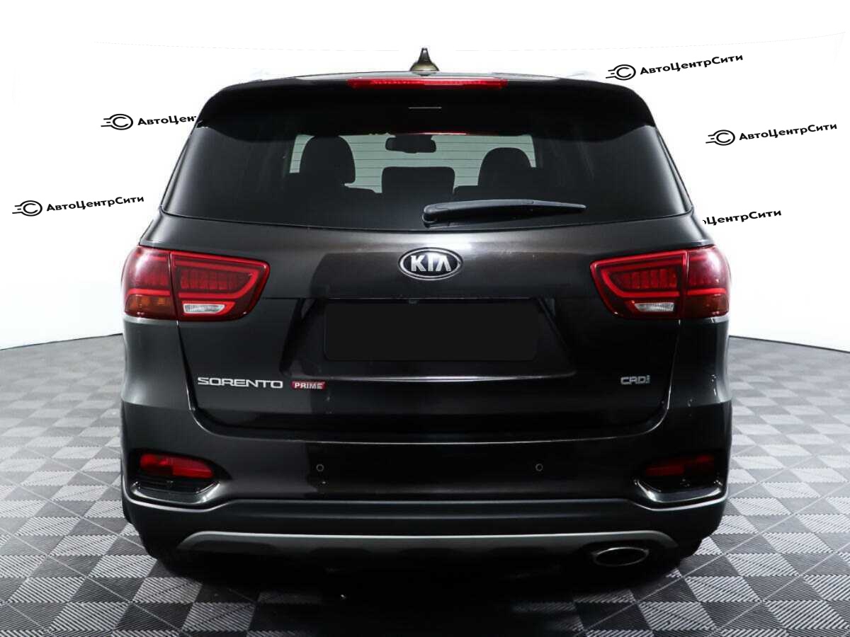 Kia Sorento с пробегом — 2019 год. Фото: #5