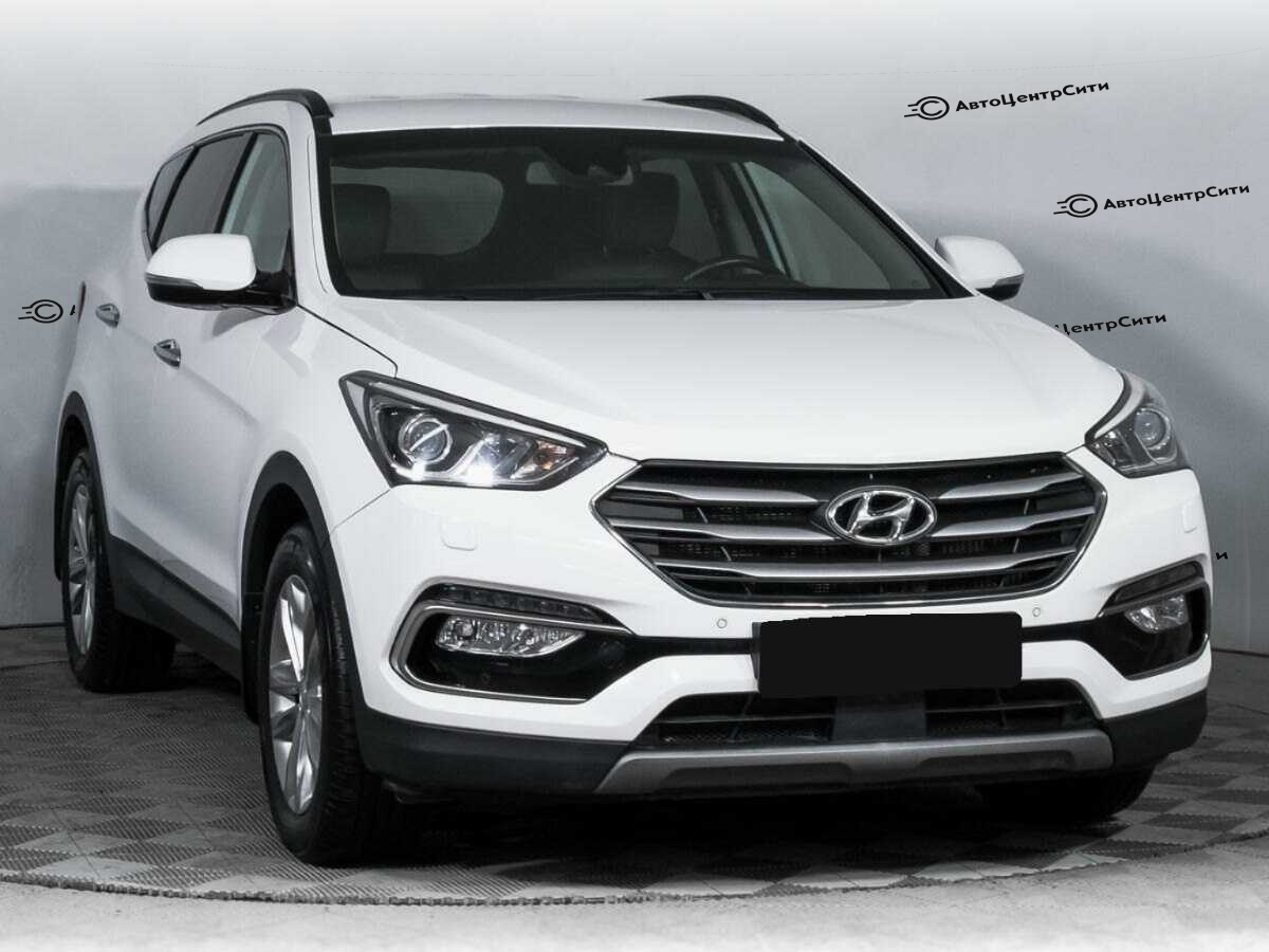 Hyundai Santa Fe с пробегом — 2018 год. Фото: #2