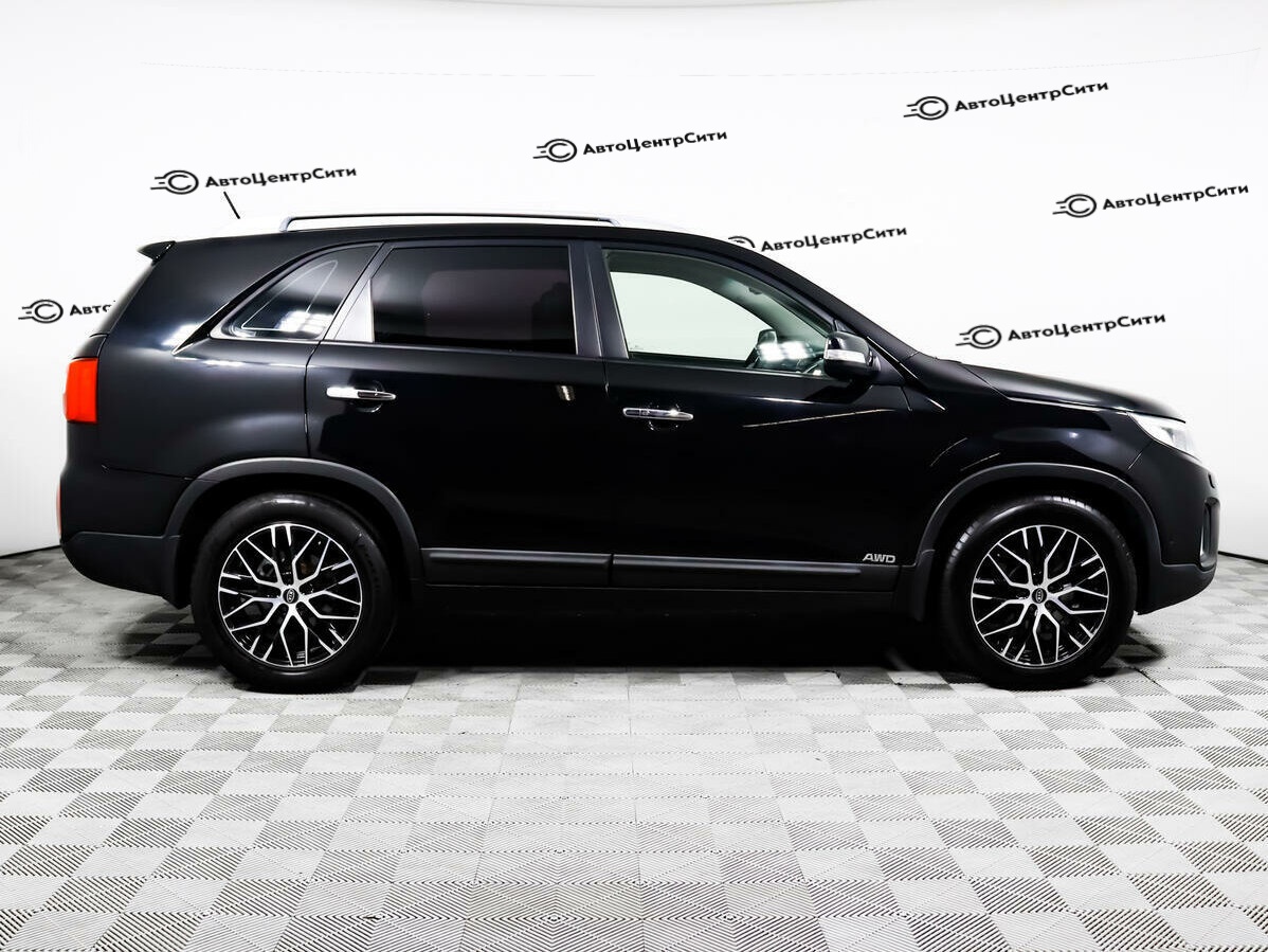Kia Sorento с пробегом — 2014 год. Фото: #3