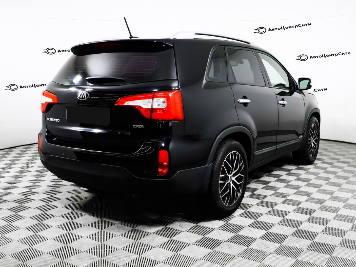 Kia Sorento с пробегом — 2014 год. Фото: #4