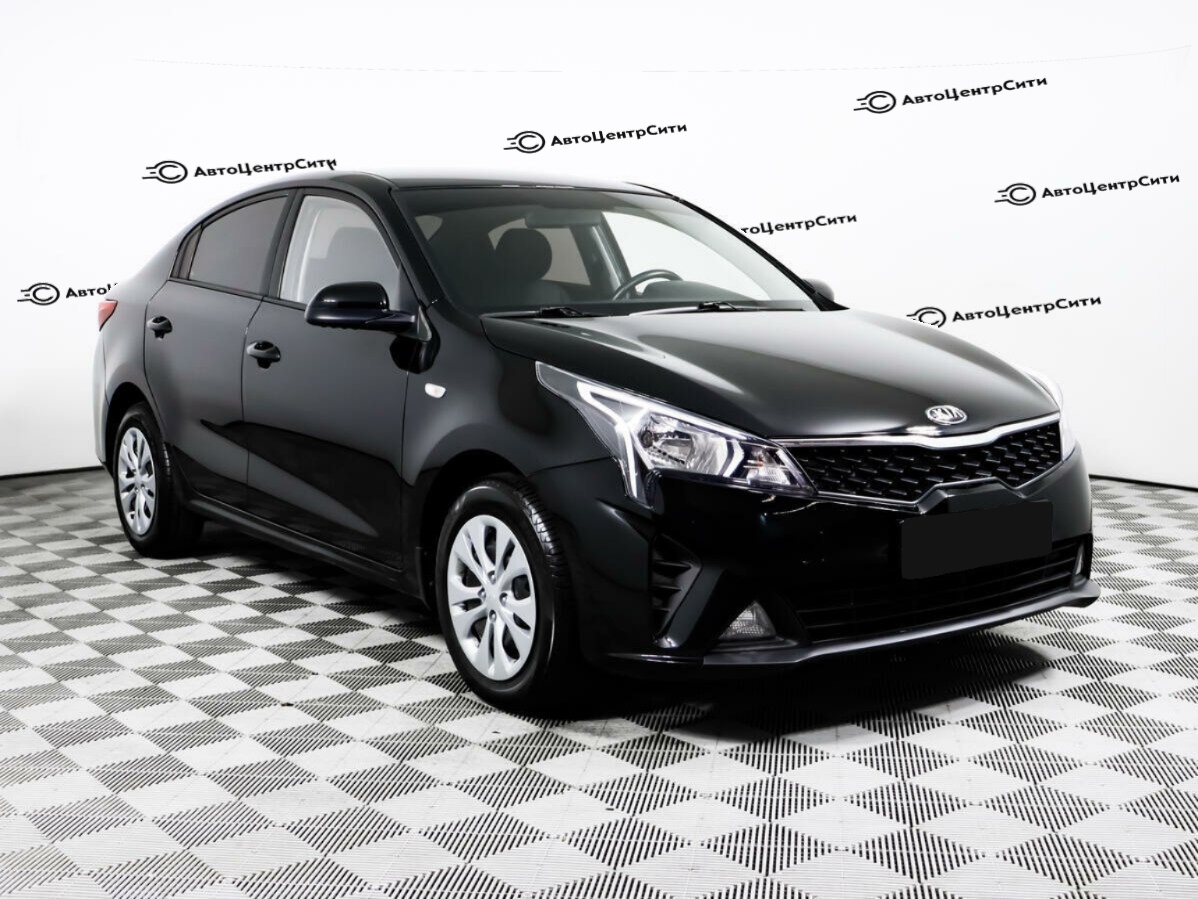 Kia Rio с пробегом — 2020 год. Фото: #2