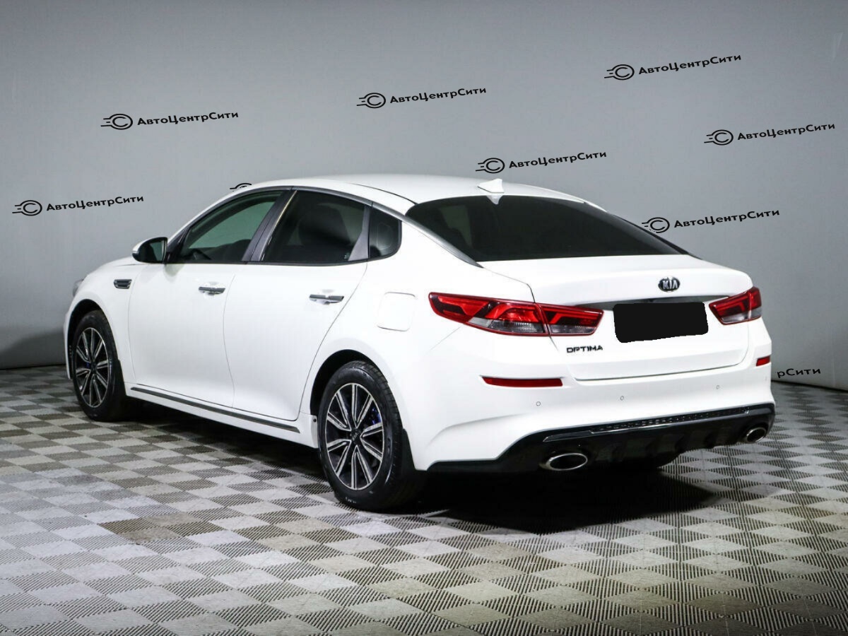 Kia Optima с пробегом — 2019 год. Фото: #5