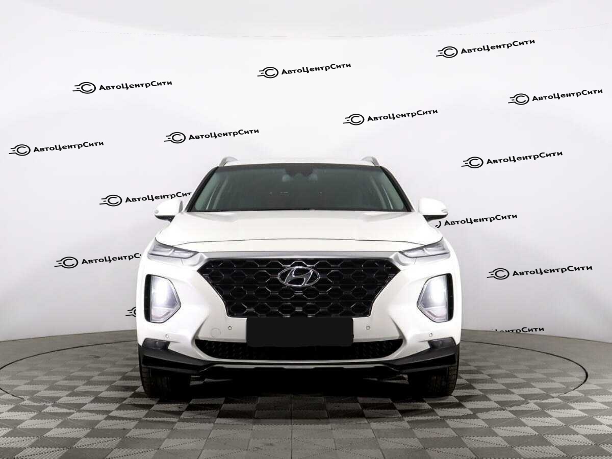 Hyundai Santa Fe с пробегом — 2019 год. Фото: #1