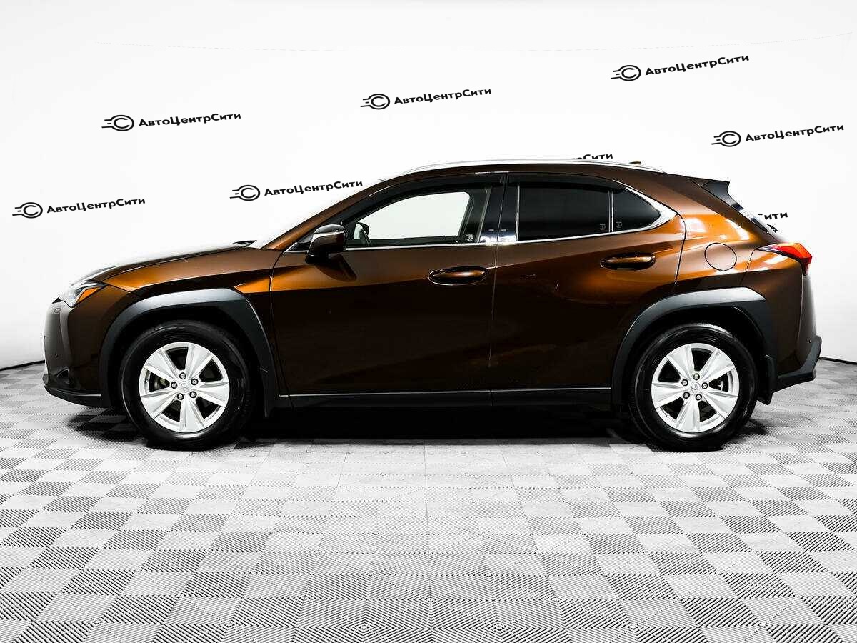Lexus UX с пробегом — 2019 год. Фото: #7