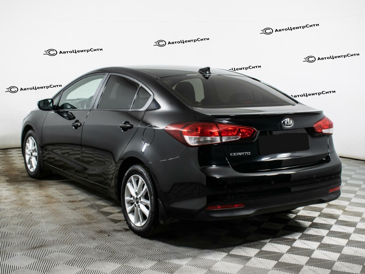 Kia Cerato с пробегом — 2019 год. Фото: #6