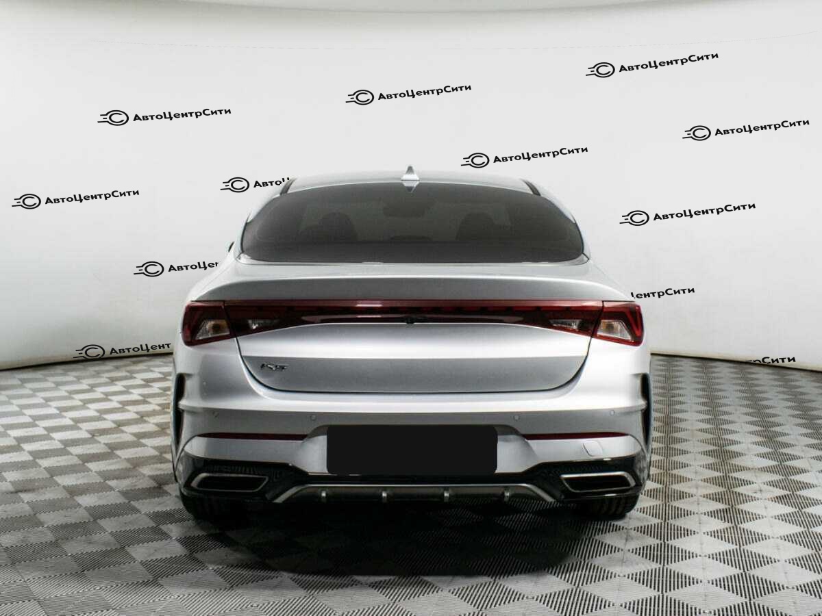 Kia K5 с пробегом — 2020 год. Фото: #5
