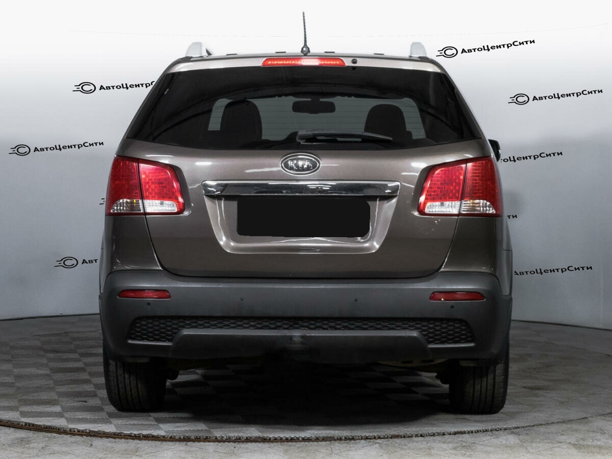 Kia Sorento с пробегом — 2012 год. Фото: #5