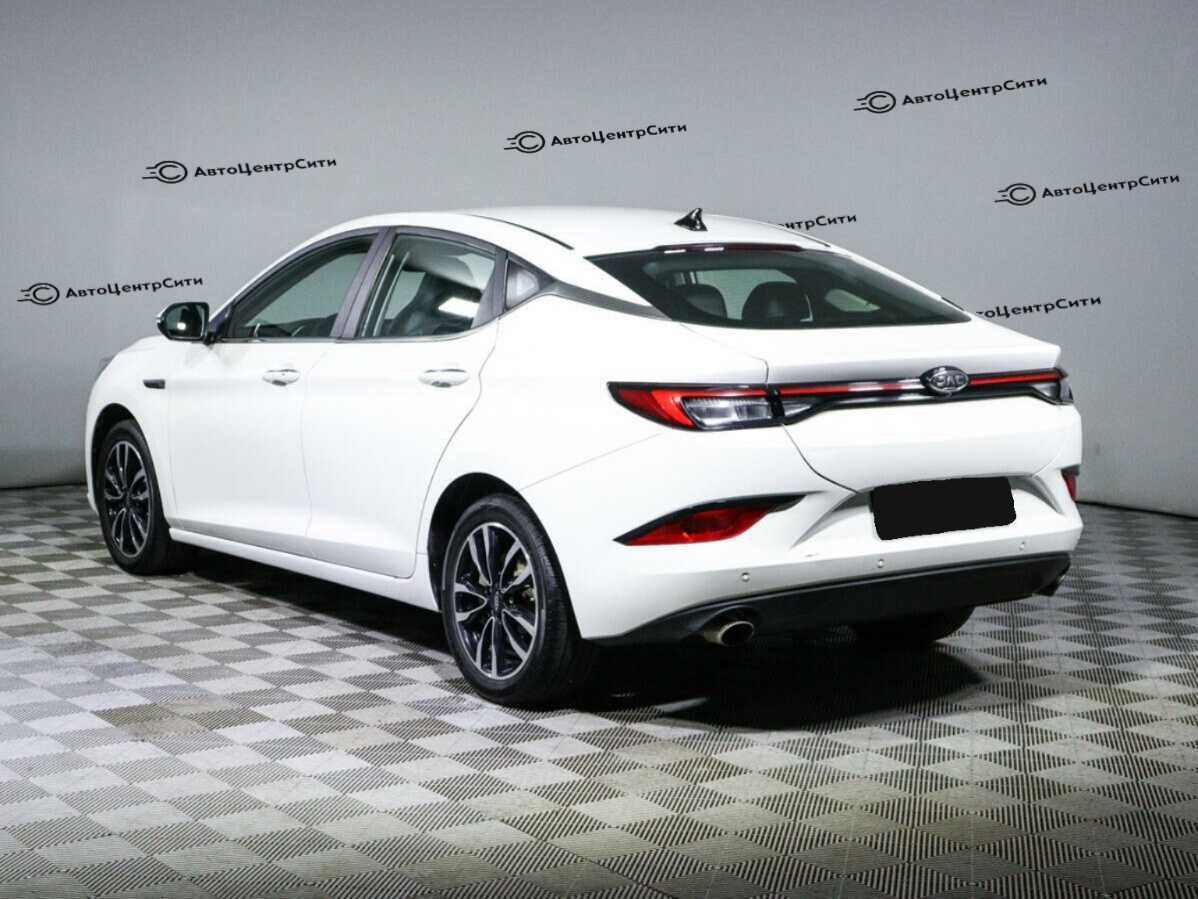 JAC J7 с пробегом — 2023 год. Фото: #5