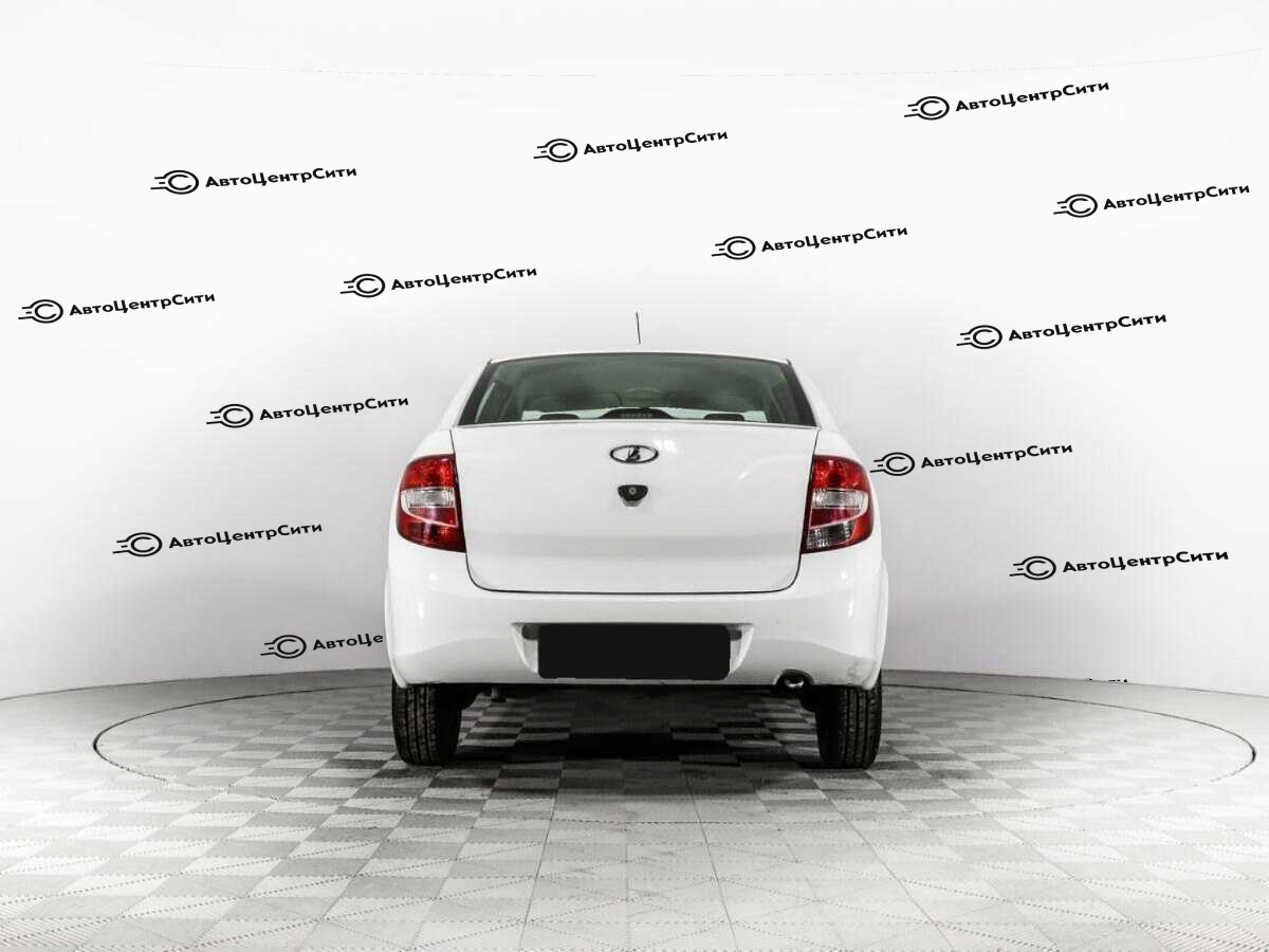 Lada (ВАЗ) Granta с пробегом — 2018 год. Фото: #5