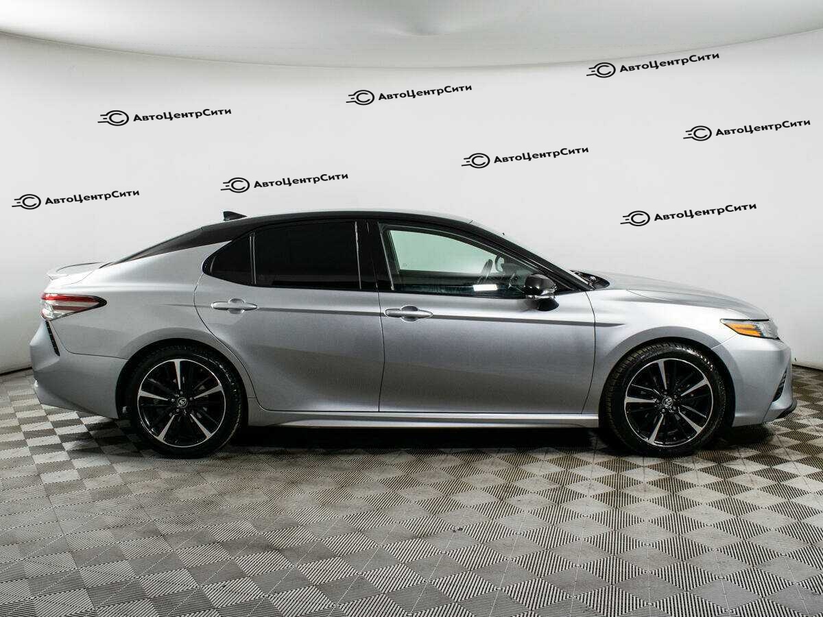 Toyota Camry с пробегом — 2019 год. Фото: #3