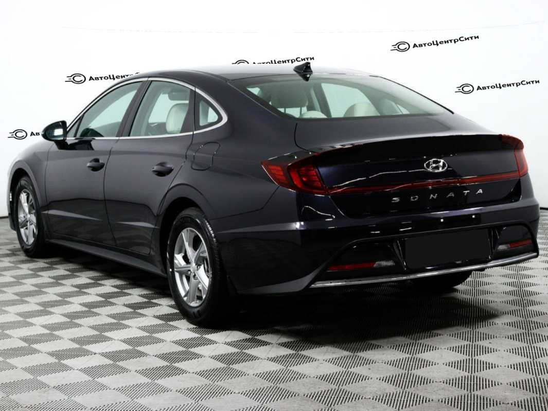 Hyundai Sonata с пробегом — 2022 год. Фото: #6